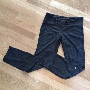 Lululemon Low Rise Straight Cropped Pant